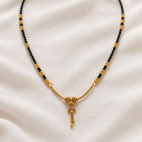 Graceful Floral Charm Gold Mangalsutra