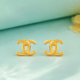 Elegant Curve Gold Earrings