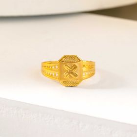 Classic Luxe Gold Ring