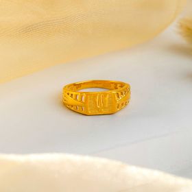Structured Artistry Gold Ring