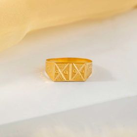 Regal Geometric Gold Ring