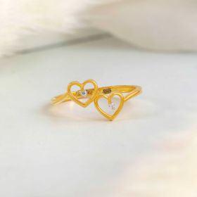 Sparkling Dual Heart Gold Ring