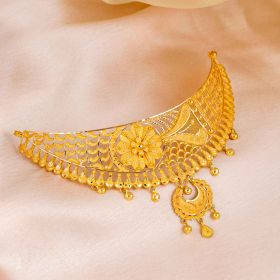 Intricate Floral Design Gold Choker