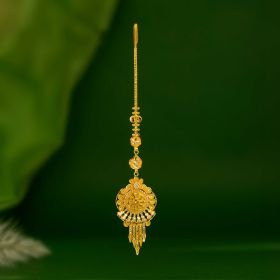 Ornate Floral Gold Maang Tikka