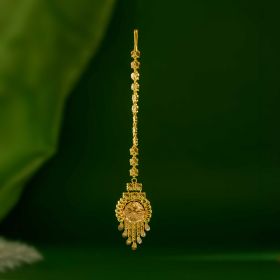 Regal Artistry Gold Maang Tikka