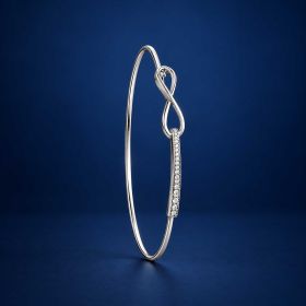 Sleek infinity Design Platinum Bracelet