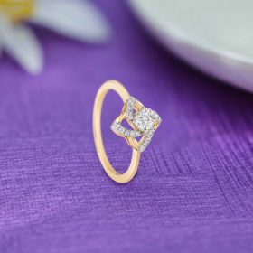 Four Petal Loop Design Diamond Ring