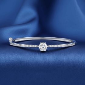 Delicate Brilliance Silver Bracelet