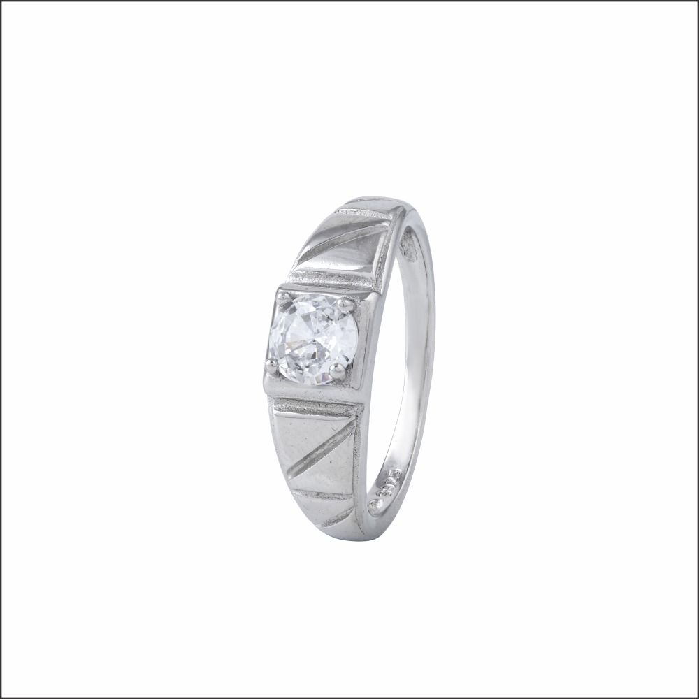 Opulent Glow Silver Ring