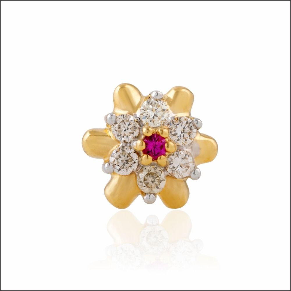 Radiant Blossom Diamond Nosepin