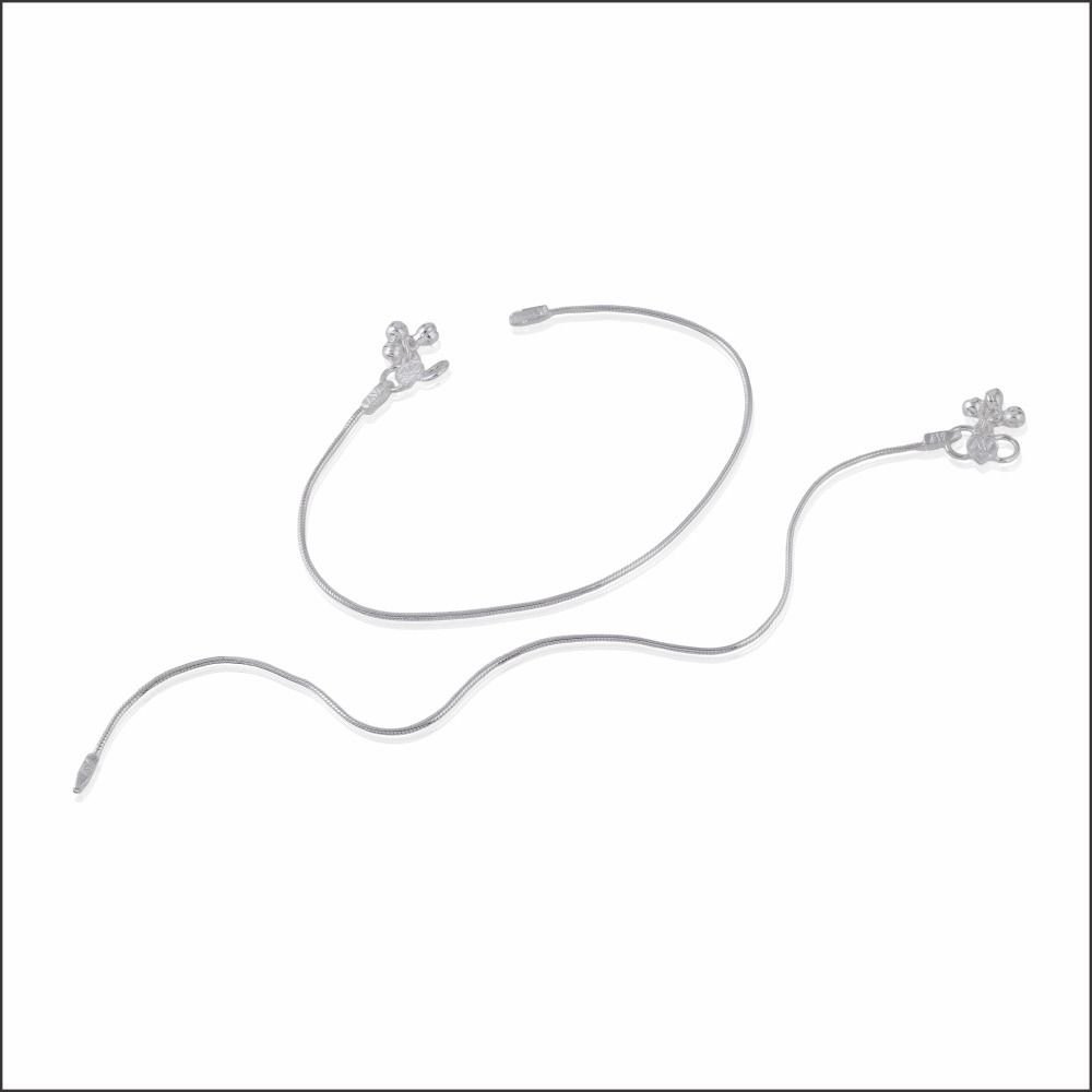 Sleek Minimalism Silver Payal 