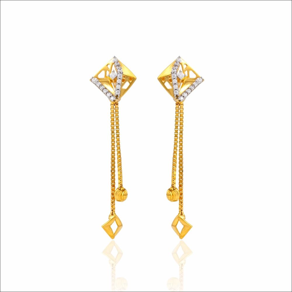 Alluring Gold Earrings