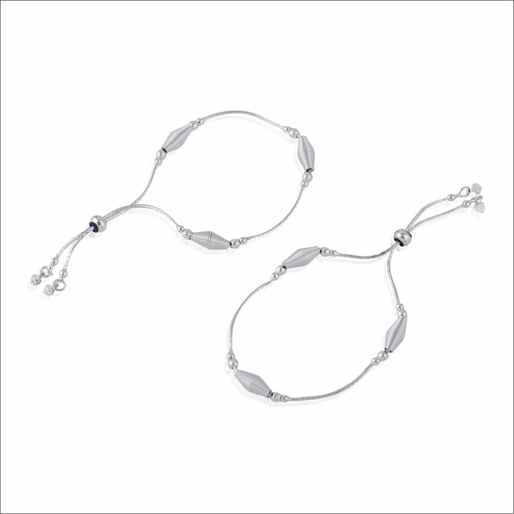 Sleek Radiance Adjustable Silver Anklet