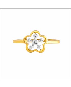 Petal Glow Diamond Ring