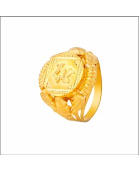 Regal Glamour Gold Ring