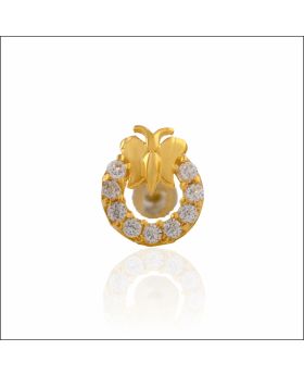 Radiant Circular Gold Nose Pin