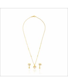 Loving Heart Gold Chain Set