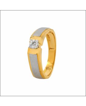 Luminous Sleek Two Tone Diamond Ring
