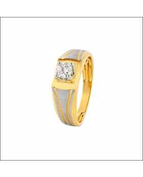 Brilliant Pointer Two Tone Diamond Ring