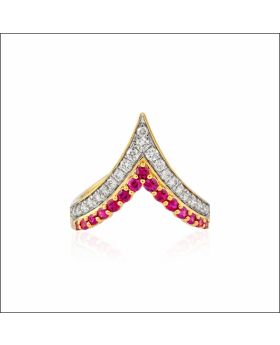Brilliant V-Design Diamond Ring