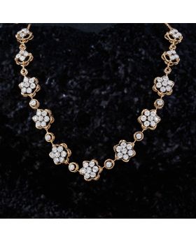 Graceful Blossom Diamond Necklace 