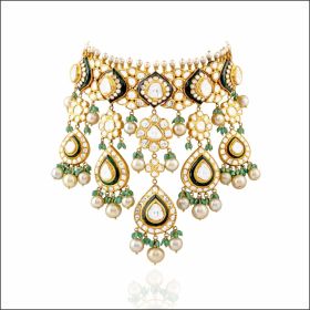 Splendid Sophistication Polki Diamond Necklace Set