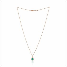 Captivating Grace Diamond Pendant Set