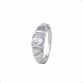 Opulent Glow Silver Ring