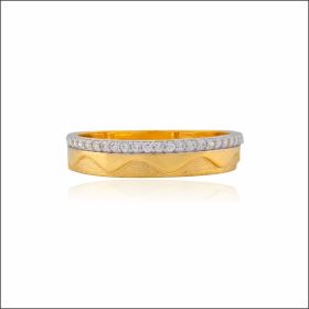 Enthralling Spark Gold Ring