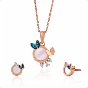Mesmerising Butterfly Rose Gold Pendant Set