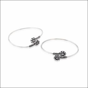 Antique Floral Charm Silver Chaada