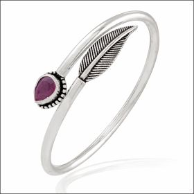 Whispering Leaves Elegant Silver Bracelet 