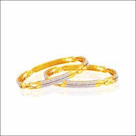 Timeless Splendor Signity Gold Bangles