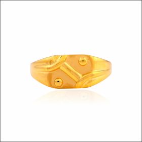 Timeless Edge Stunning Gold Ring 